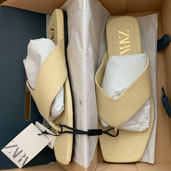 ZARA - BNWT Wide Strap Leather Flat Slide Sandals Size US 9 - Picture 5 of 5